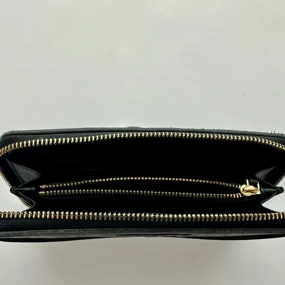 Authentic Tory Burch Savannah Continental Black Quilted Zip Wallet Women’s - Picture 4 of 9